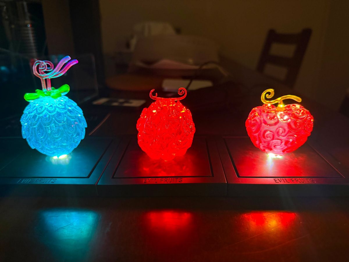 Uo Uo, Mera Mera and Ope Ope lit up on linked bases